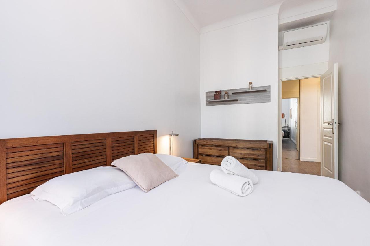 Jean Medecin Av - Large 2 Bdrs Ac Nizza
